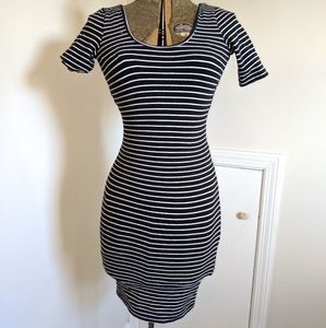 💖3 for $20💖American Apparel Scoop Back Bodycon Dress